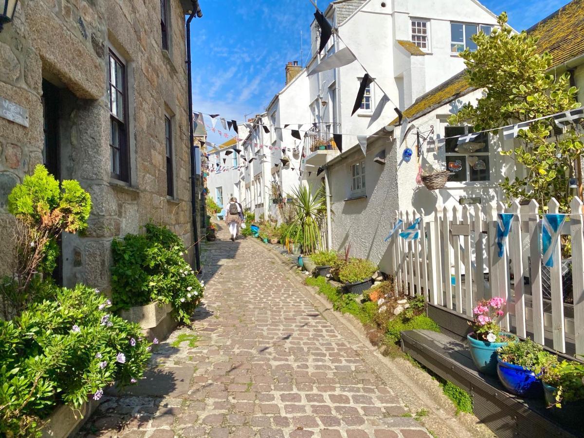 Stylish Two Bedroom Cottage - In Town Centre St Ives Екстериор снимка