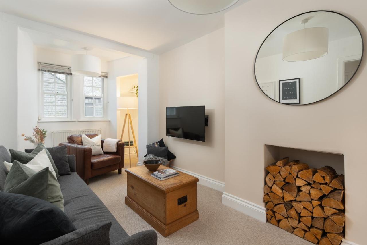 Stylish Two Bedroom Cottage - In Town Centre St Ives Екстериор снимка