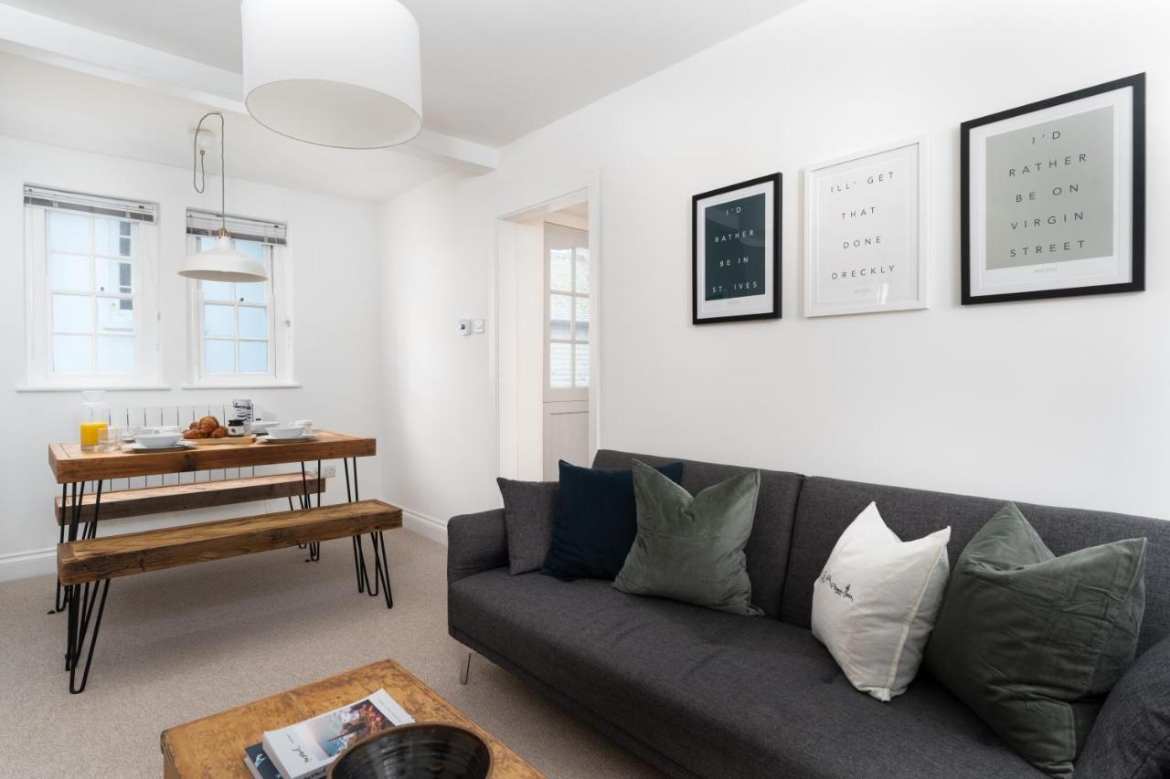 Stylish Two Bedroom Cottage - In Town Centre St Ives Екстериор снимка