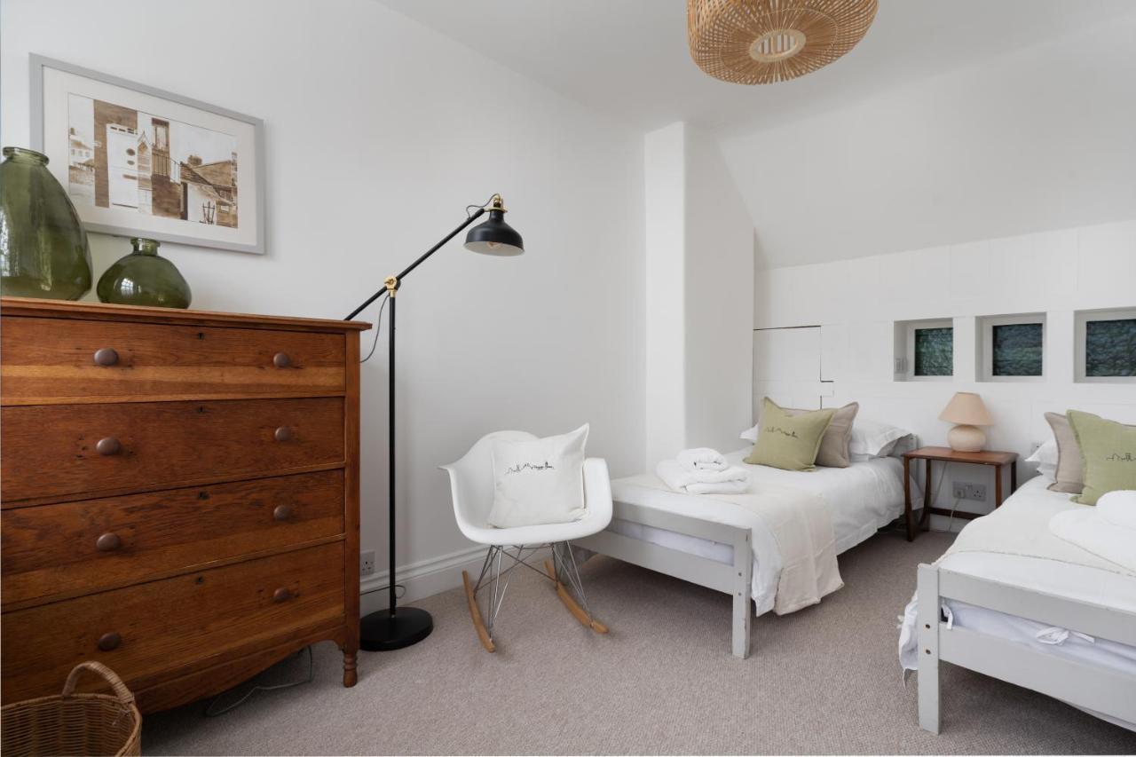 Stylish Two Bedroom Cottage - In Town Centre St Ives Екстериор снимка