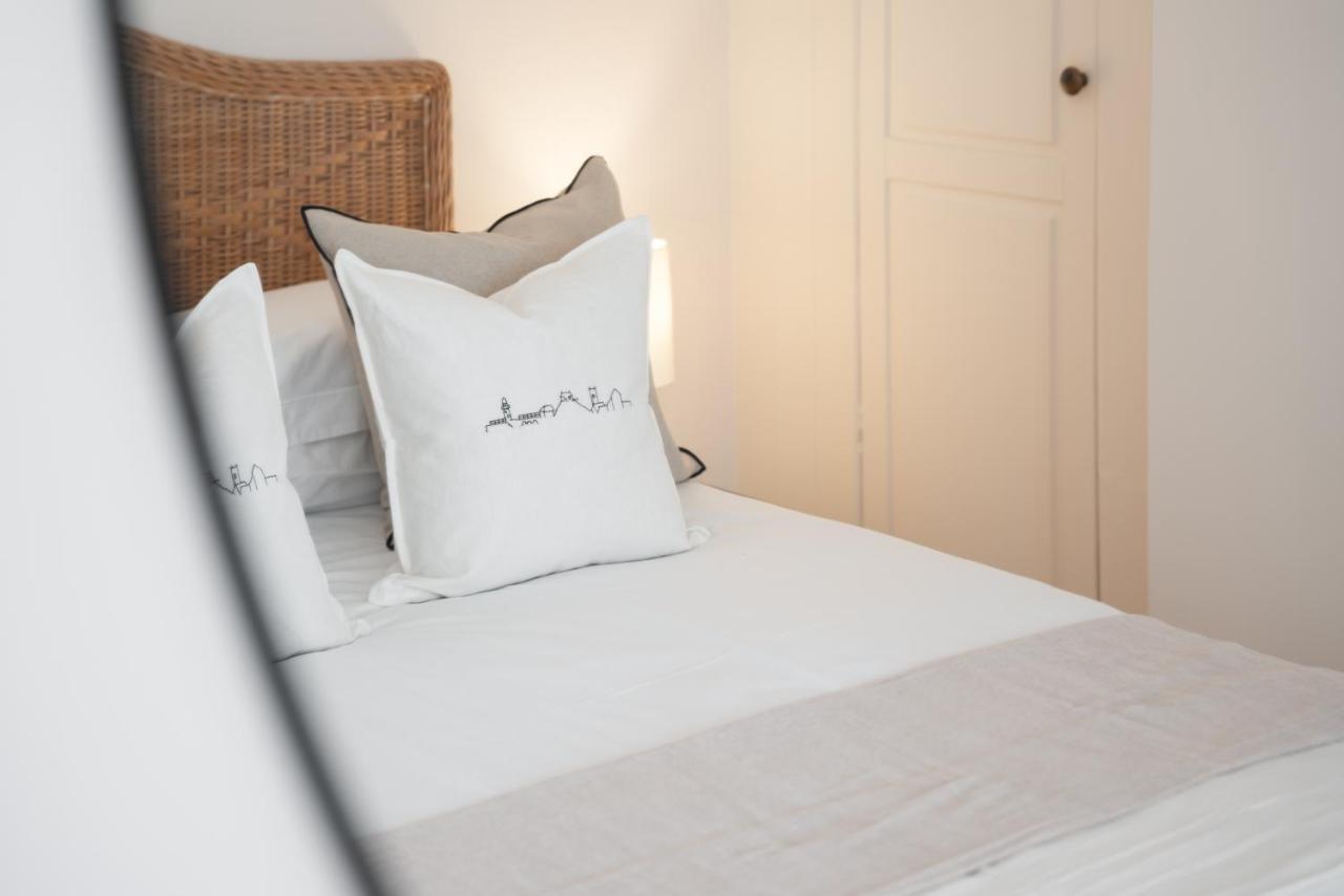 Stylish Two Bedroom Cottage - In Town Centre St Ives Екстериор снимка